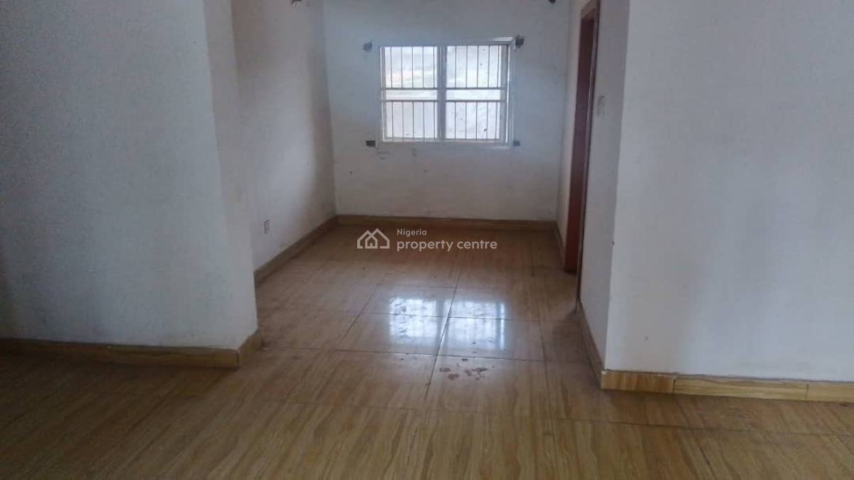 3bedroom Flat, Karmo, Abuja, Flat / Apartment for Sale