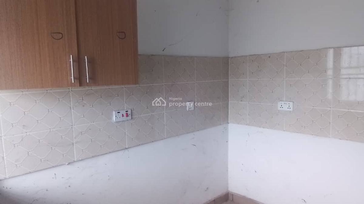 3bedroom Flat, Karmo, Abuja, Flat / Apartment for Sale