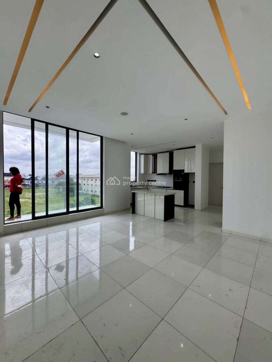Spacious Fully Serviced   2  Bedroom Apartment, Oniru, Victoria Island (vi), Lagos, Flat / Apartment for Sale