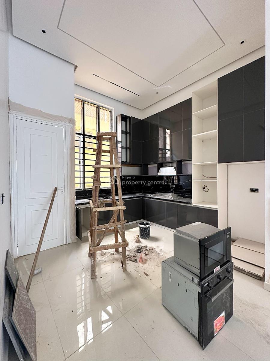 3 Bedroom Penthouse, Lekki Phase 1, Lekki, Lagos, House for Sale