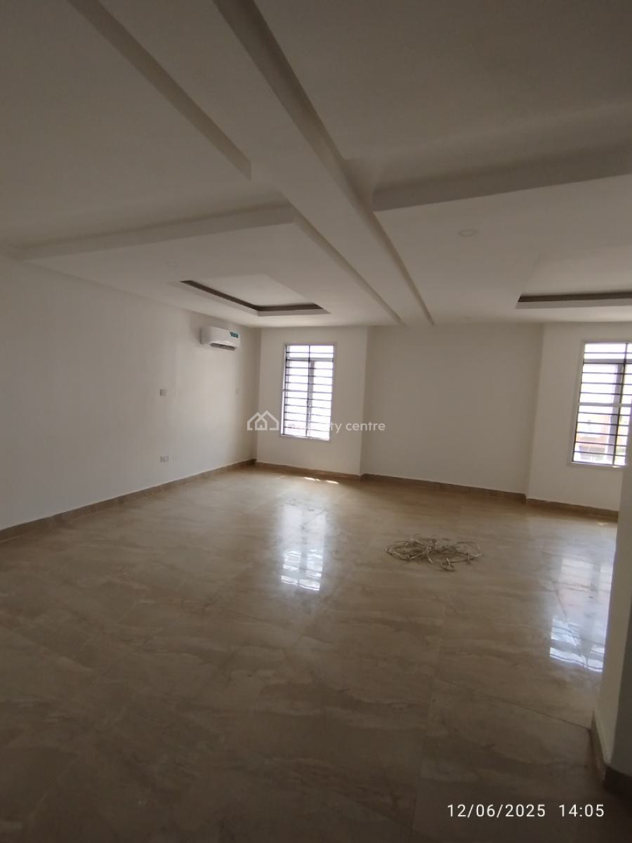 Renovated, Self Compound 4-bedroom Terrace with Bq, Acs, Gate House, Off Bisola Durosinmi Etti Dr, Lekki Phase 1, Lekki, Lagos, Semi-detached Duplex for Rent