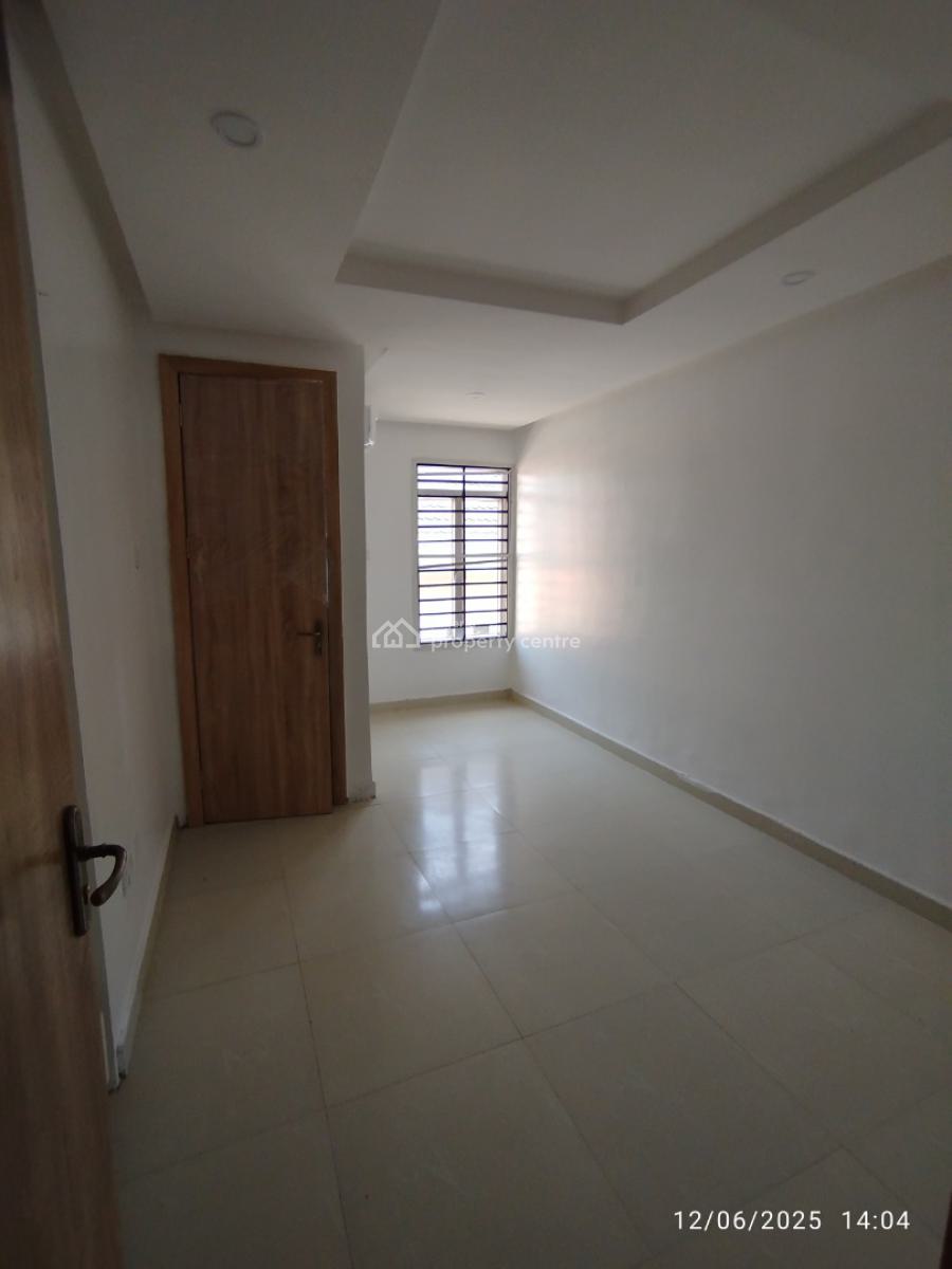 Renovated, Self Compound 4-bedroom Terrace with Bq, Acs, Gate House, Off Bisola Durosinmi Etti Dr, Lekki Phase 1, Lekki, Lagos, Semi-detached Duplex for Rent