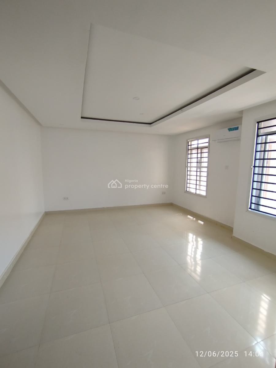 Renovated, Self Compound 4-bedroom Terrace with Bq, Acs, Gate House, Off Bisola Durosinmi Etti Dr, Lekki Phase 1, Lekki, Lagos, Semi-detached Duplex for Rent