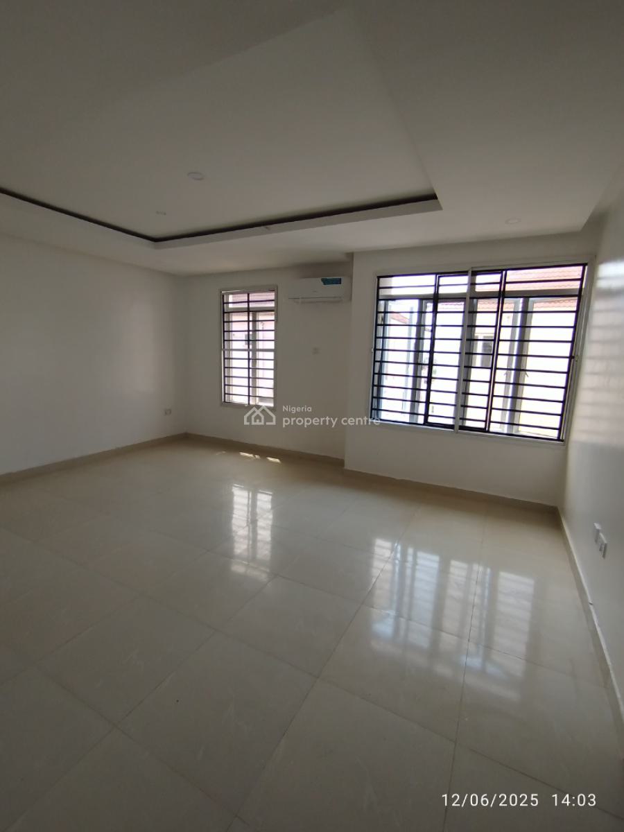 Renovated, Self Compound 4-bedroom Terrace with Bq, Acs, Gate House, Off Bisola Durosinmi Etti Dr, Lekki Phase 1, Lekki, Lagos, Semi-detached Duplex for Rent