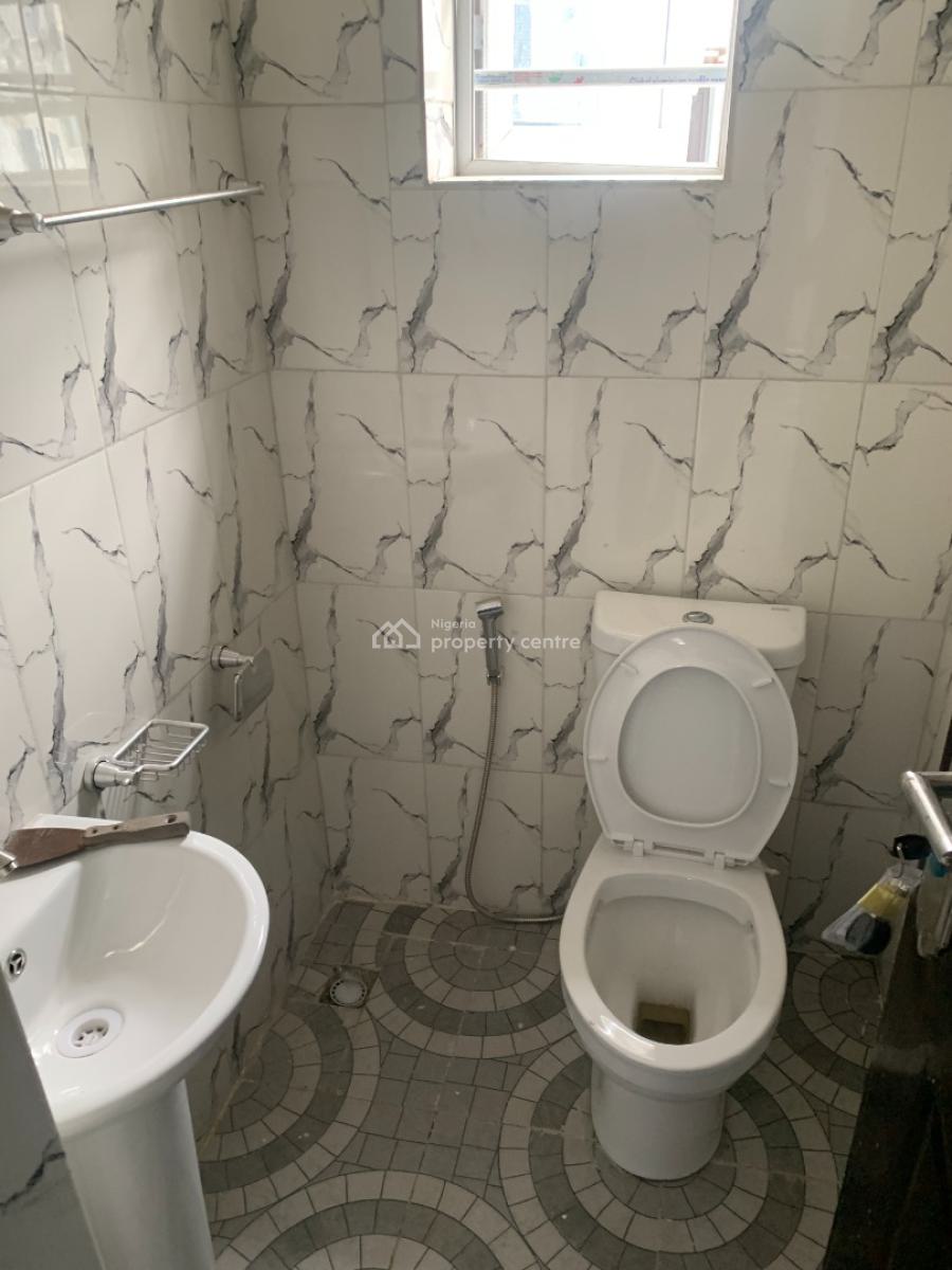 Brand New 2 Bedroom Upstairs with Dinning, Abijo, Estate, Ajah, Lagos, Flat / Apartment for Rent