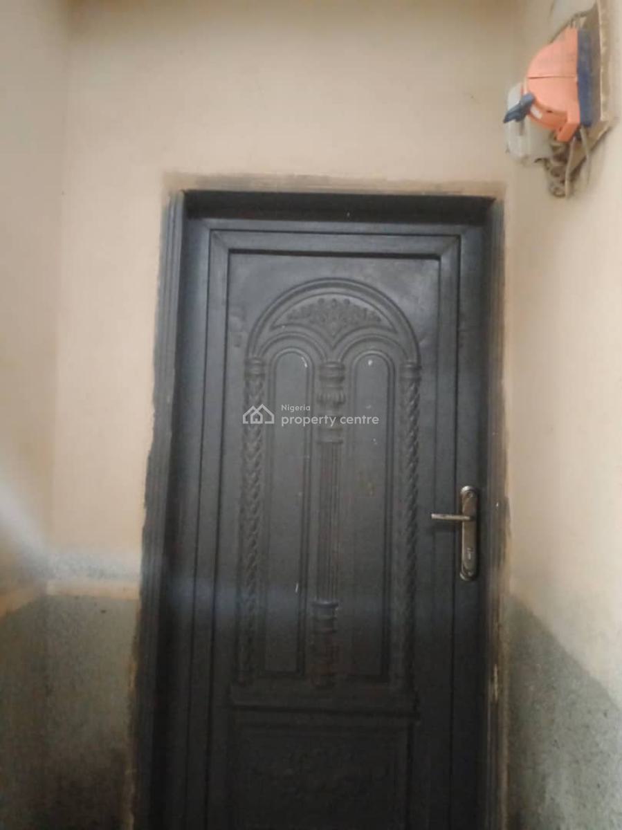 Spacious and Nicely Renovated Selfcontain, Back of Labamba, Berger Quarry, Mpape, Abuja, Flat / Apartment for Rent