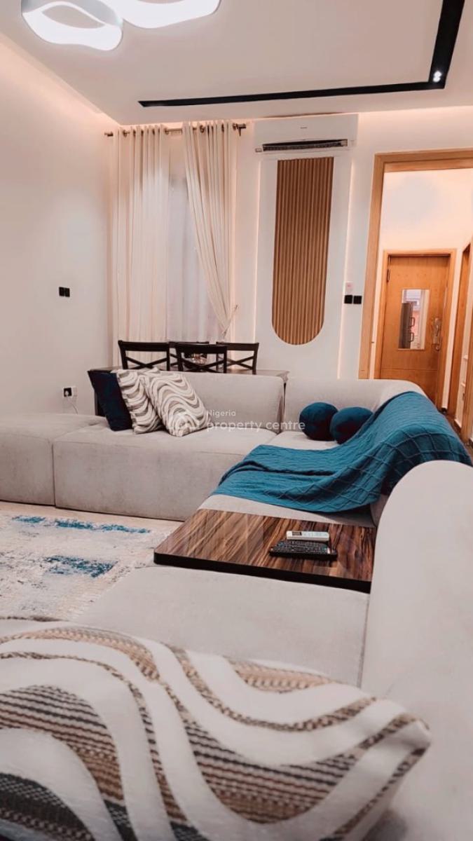 Crisp & Cozy 3-bedroom Serviced Apartment with Ps5, Off Admiralty Way, Lekki Phase 1, Lekki Phase 1, Lekki, Lagos, Flat / Apartment Short Let