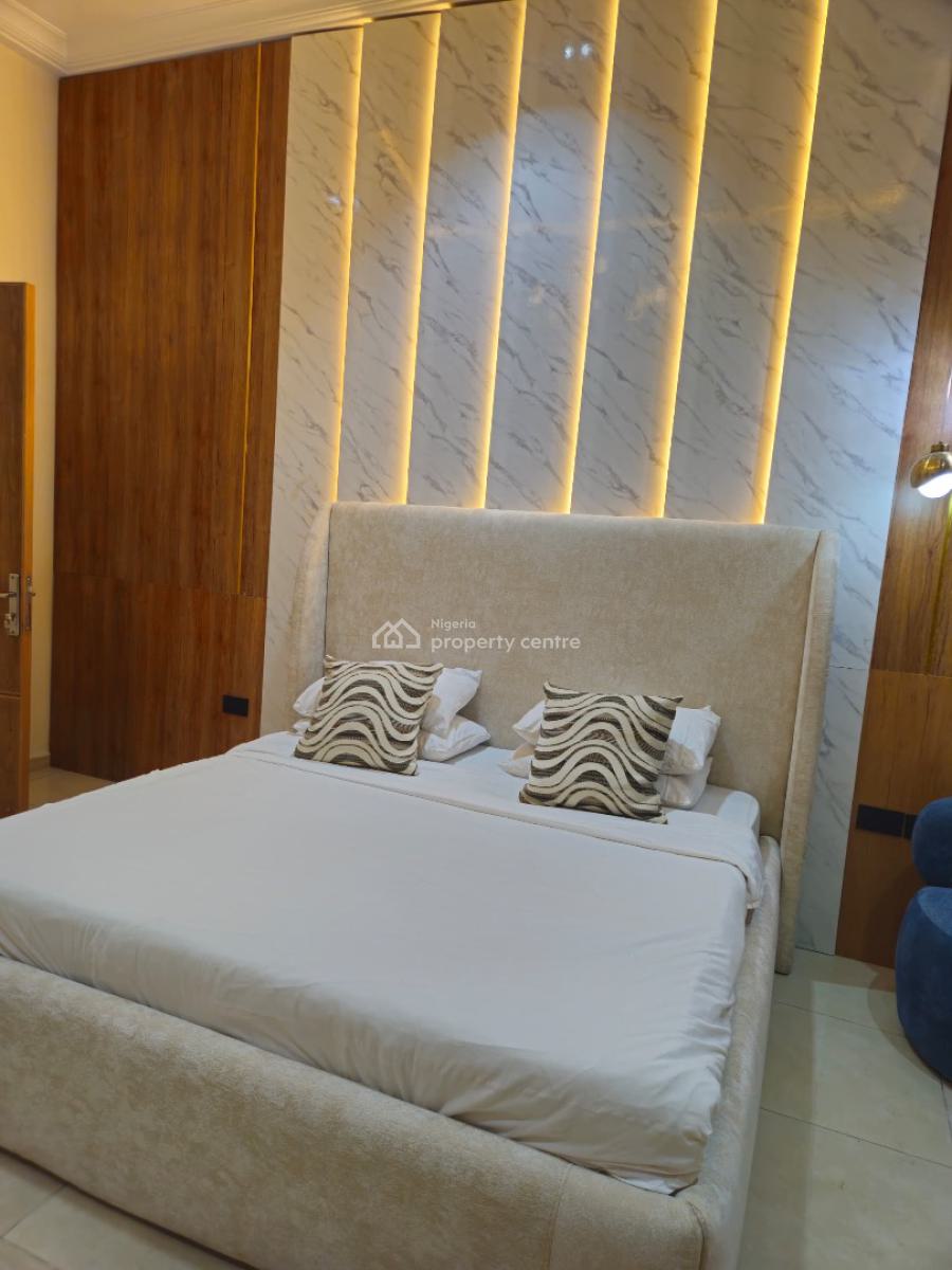 Crisp & Cozy 3-bedroom Serviced Apartment with Ps5, Off Admiralty Way, Lekki Phase 1, Lekki Phase 1, Lekki, Lagos, Flat / Apartment Short Let