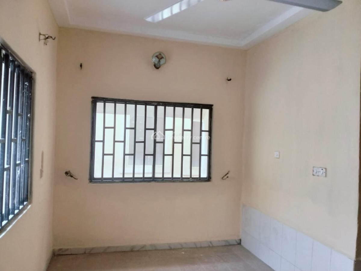 Exquisite Spacious 3 Bedroom Apartment, Utako, Abuja, Flat / Apartment for Rent