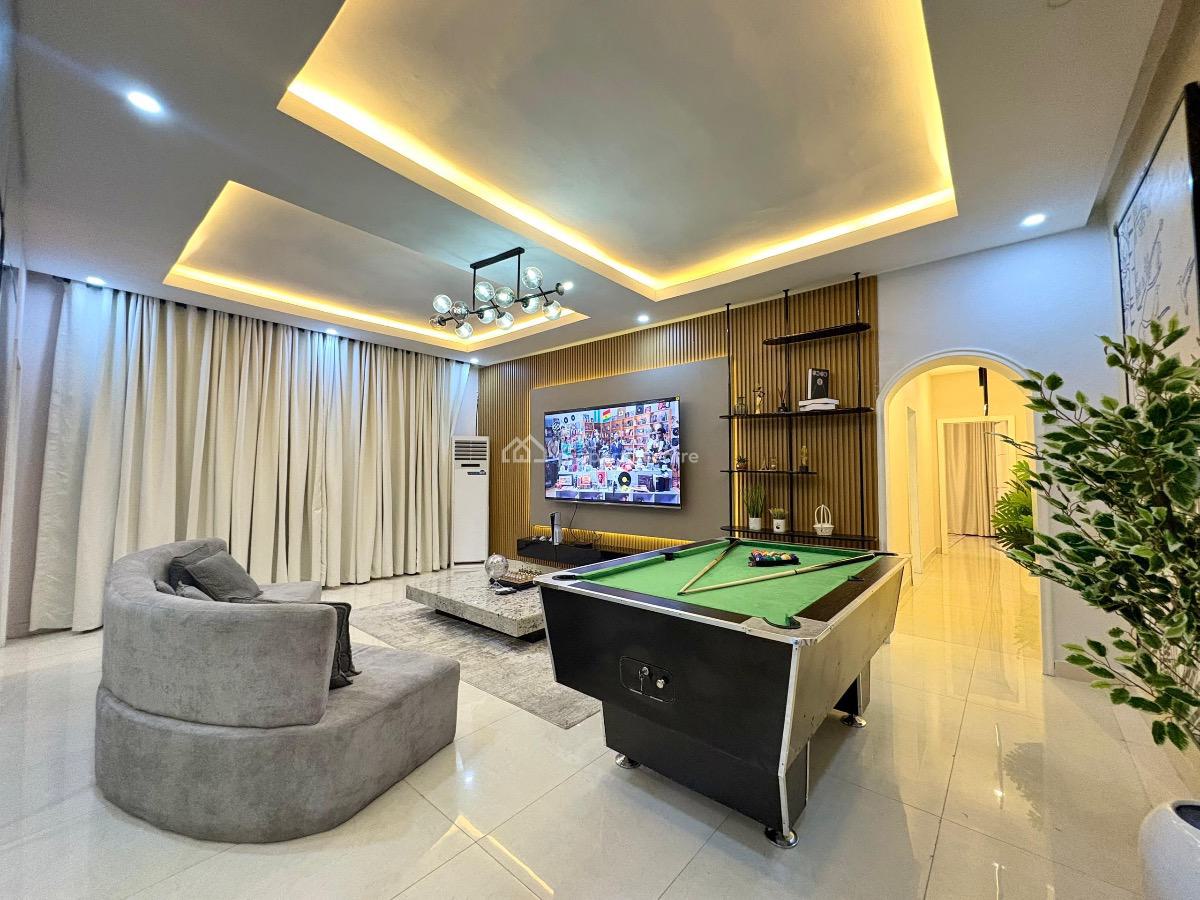 2 Bedrooms Lekki Phase1, Lekki Phase1, Lekki Phase 1, Lekki, Lagos, Flat / Apartment Short Let