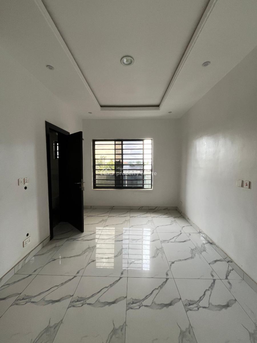 Amazingly Built 4 Bedroom Mainsonette Duplex, Very Spacious Rooms| Secured Area|, Ikeja Gra, Ikeja, Lagos, Block of Flats for Sale