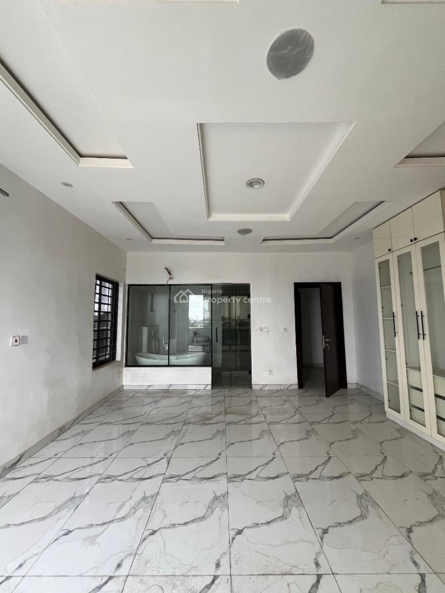 Amazingly Built 4 Bedroom Mainsonette Duplex, Very Spacious Rooms| Secured Area|, Ikeja Gra, Ikeja, Lagos, Block of Flats for Sale