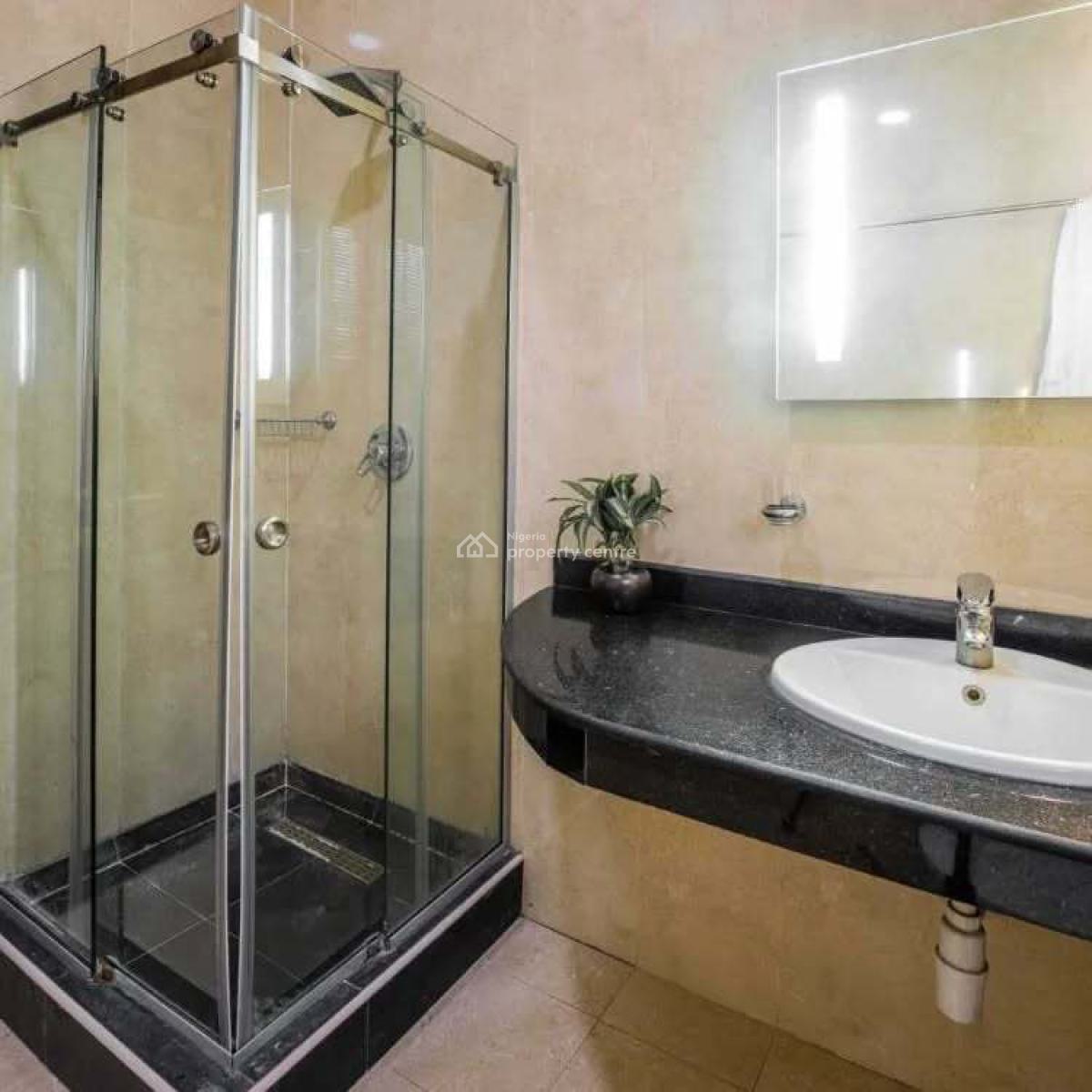 Fully Furnished & Serviced 3-bedroom Maisonette, Lekki Phase 1, Lekki, Lagos, Flat / Apartment for Rent