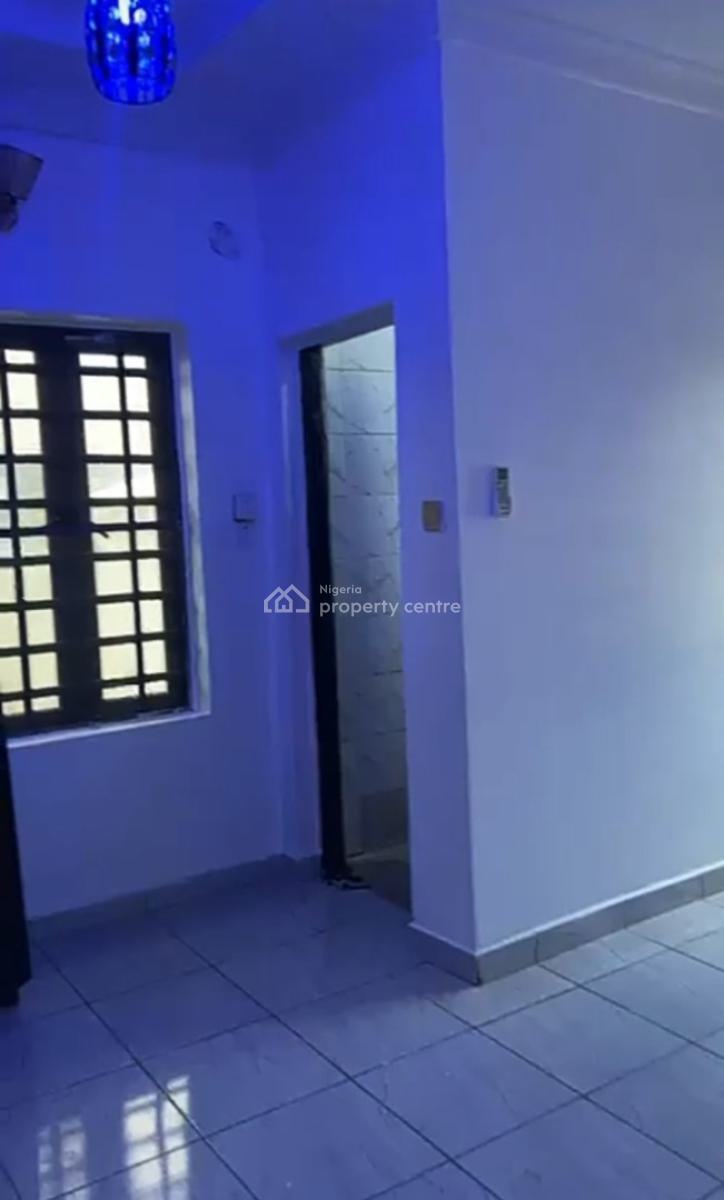 Serviced  Room Selfcon with Kitchen ( Not Shared) - Video Available, Victoria Crest 3 Estate Orchid Road, Lekki, Lagos, Self Contain (single Rooms) for Rent