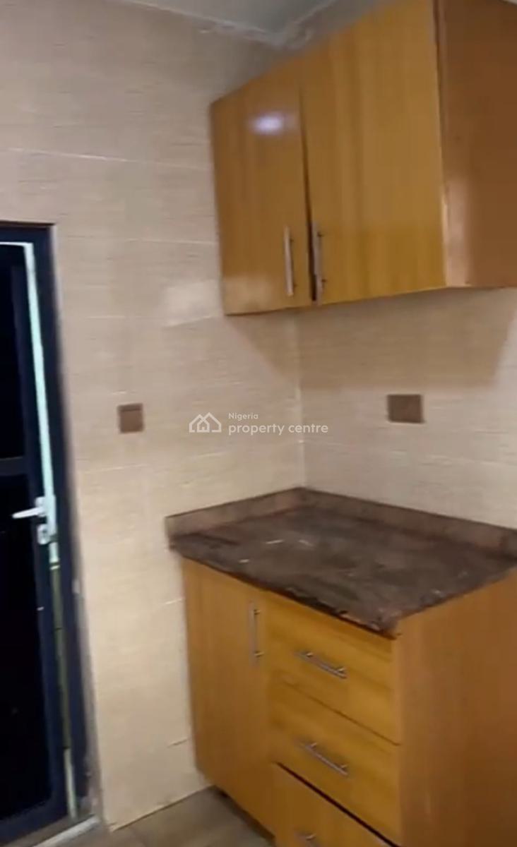 Serviced  Room Selfcon with Kitchen ( Not Shared) - Video Available, Victoria Crest 3 Estate Orchid Road, Lekki, Lagos, Self Contain (single Rooms) for Rent