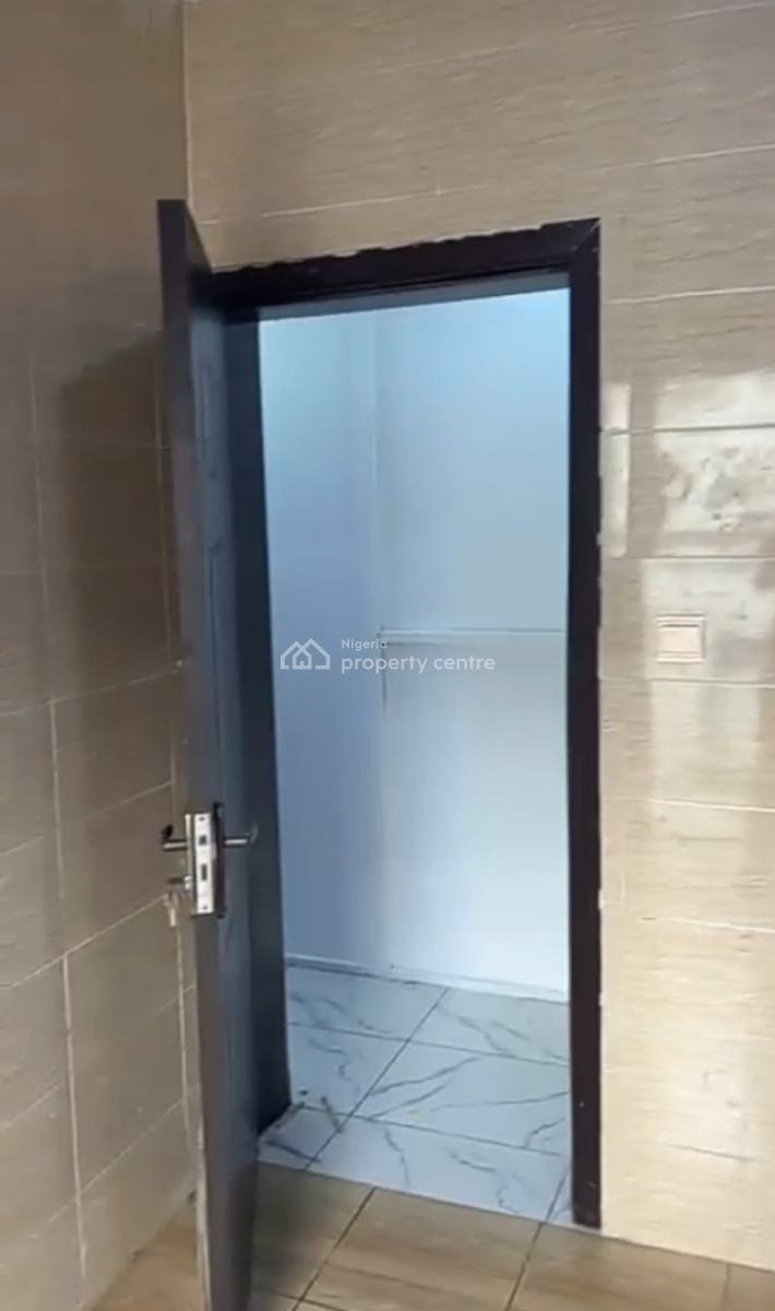 Serviced  Room Selfcon with Kitchen ( Not Shared) - Video Available, Victoria Crest 3 Estate Orchid Road, Lekki, Lagos, Self Contain (single Rooms) for Rent