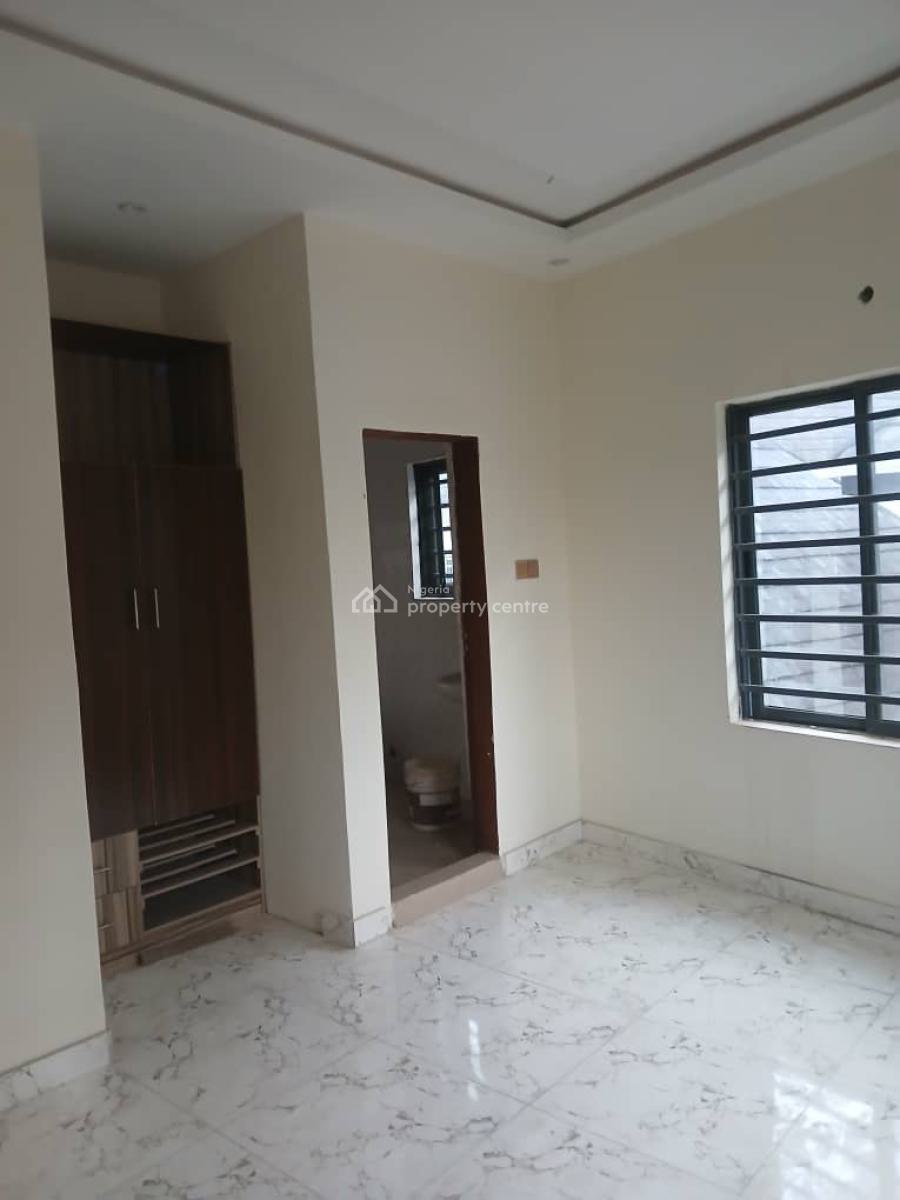 Newly Built Miniflat Upstairs and Downstairs with Prepaid Meter, Badore, Ajah, Lagos, Mini Flat (room and Parlour) for Rent