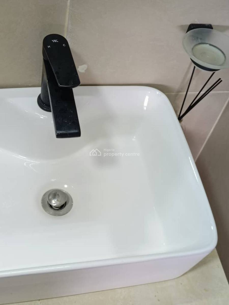 Luxurious 2 Bedroom Apartment, Aliyu Modibbo, Guzape District, Abuja, Flat / Apartment Short Let