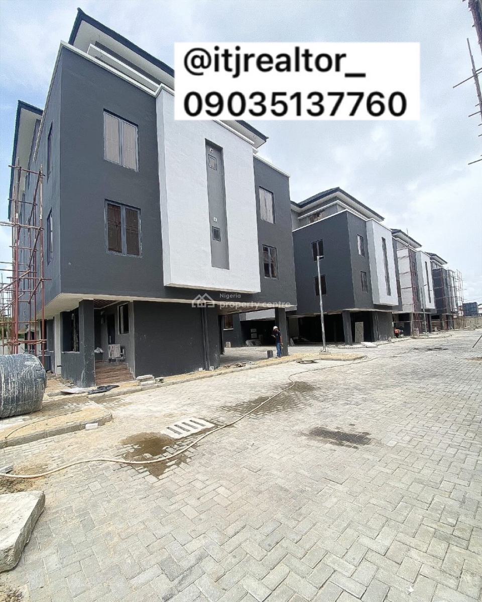Lovely 3 Bedroom Penthouse with Bq, Lekki Phase 1, Lekki Phase 1, Lekki, Lagos, Detached Duplex for Sale