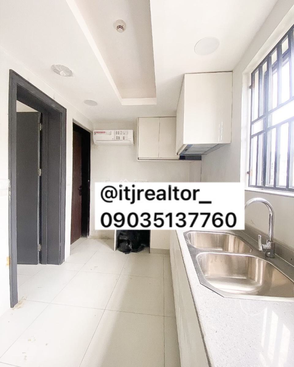 Lovely 3 Bedroom Penthouse with Bq, Lekki Phase 1, Lekki Phase 1, Lekki, Lagos, Detached Duplex for Sale