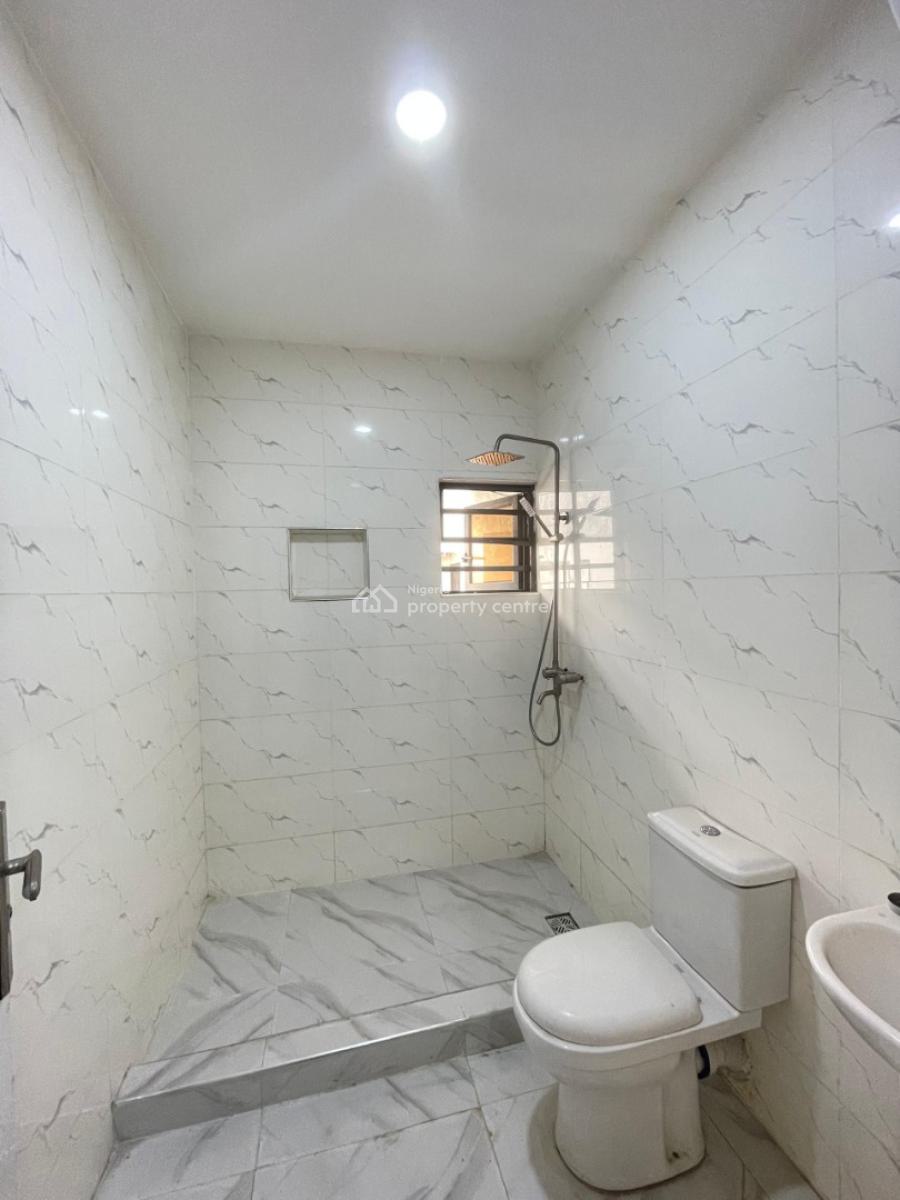 Spaciously Built 4 Bedroom Terrace Duplex with Bq, Bode Thomas, Surulere, Lagos, Terraced Duplex for Sale