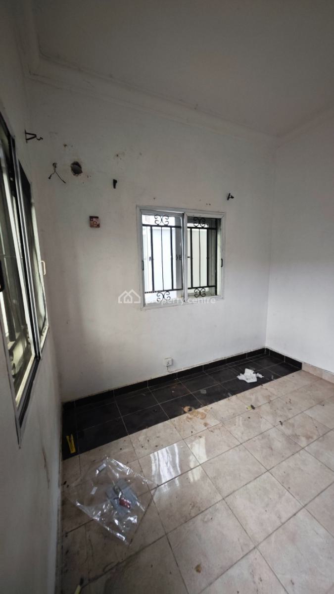 Service Studio Fat Without Kitchen, Lekki Right, Lekki Phase 1, Lekki, Lagos, Self Contain (single Rooms) for Rent
