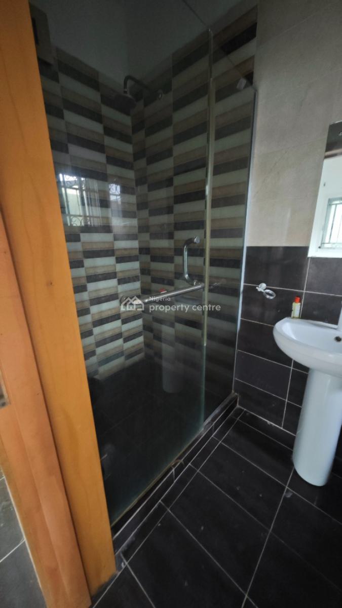 Service Studio Fat Without Kitchen, Lekki Right, Lekki Phase 1, Lekki, Lagos, Self Contain (single Rooms) for Rent