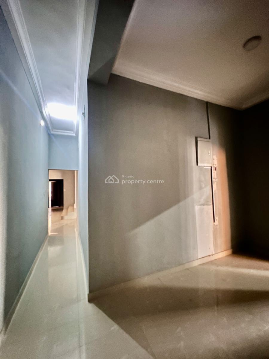 Very Big 3bedroom Apartment with Extra Room, Lekki Conservation Axis By Chevron, Lekki, Lagos, Terraced Bungalow for Rent