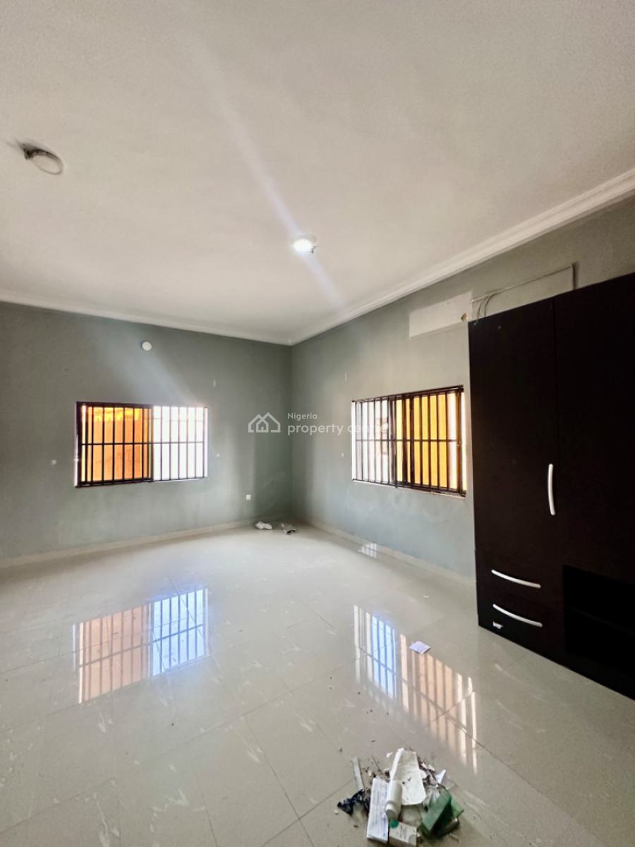 Very Big 3bedroom Apartment with Extra Room, Lekki Conservation Axis By Chevron, Lekki, Lagos, Terraced Bungalow for Rent