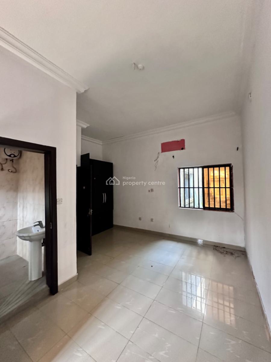 Very Big 3bedroom Apartment with Extra Room, Lekki Conservation Axis By Chevron, Lekki, Lagos, Terraced Bungalow for Rent