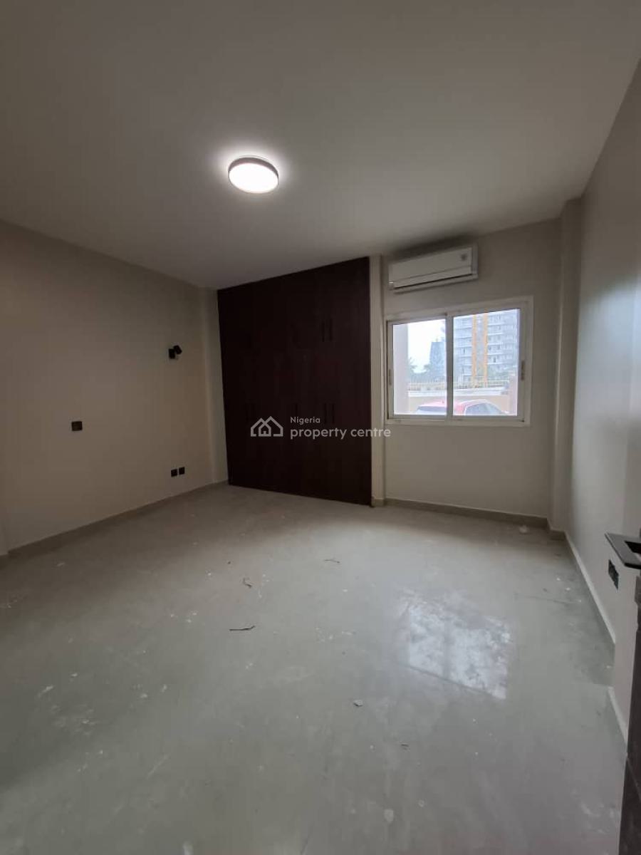 Fully Serviced 3brm Flat Ground Floor, Glover Road Ikoyi, Ikoyi, Lagos, Flat / Apartment for Rent