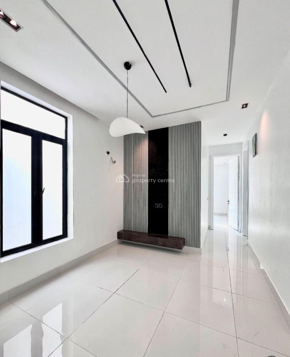 Contemporary 5  Bedroom Fully Detached  Duplex with Bq, Chevron, Lekki, Lagos, Detached Duplex for Sale