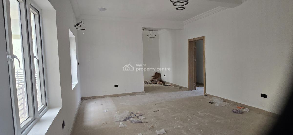 Large Size 1 Bedroom Upper Floor Flat in a Well Built Apartment Block, Lekki Phase 2, Lekki, Lagos, Flat / Apartment for Sale