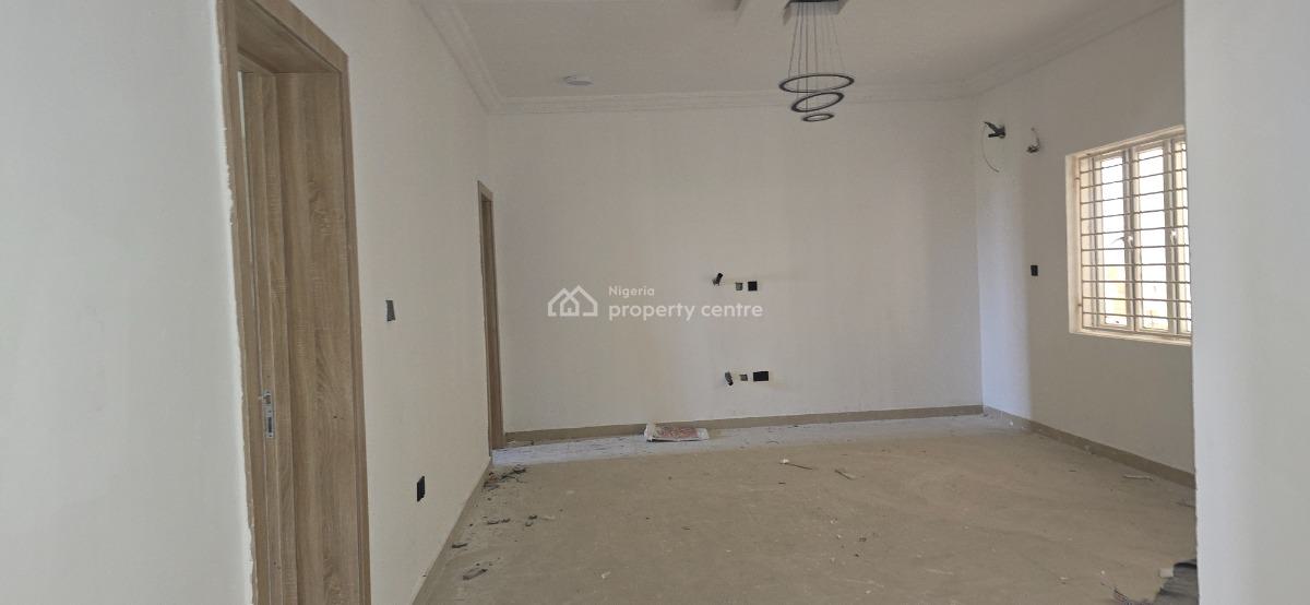 Large Size 1 Bedroom Upper Floor Flat in a Well Built Apartment Block, Lekki Phase 2, Lekki, Lagos, Flat / Apartment for Rent