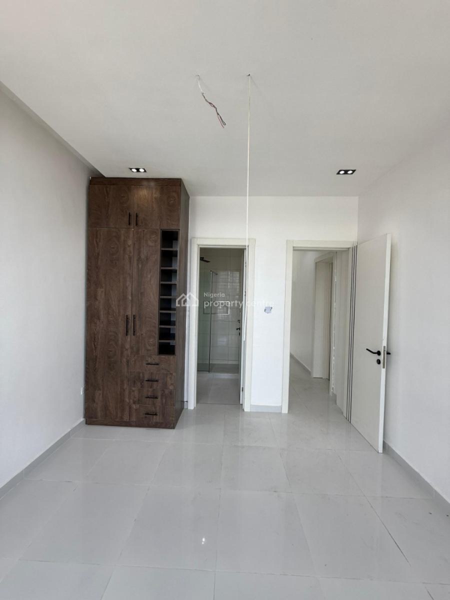 Luxury 2bedroom Apartment in Ologolo, Ologolo, Lekki, Lagos, Flat / Apartment for Sale