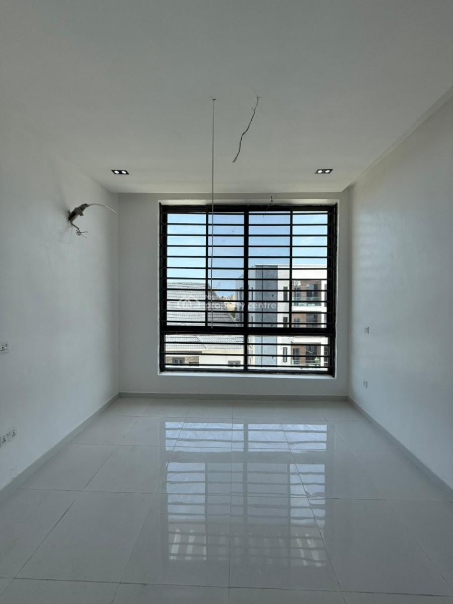 Luxury 2bedroom Apartment in Ologolo, Ologolo, Lekki, Lagos, Flat / Apartment for Sale