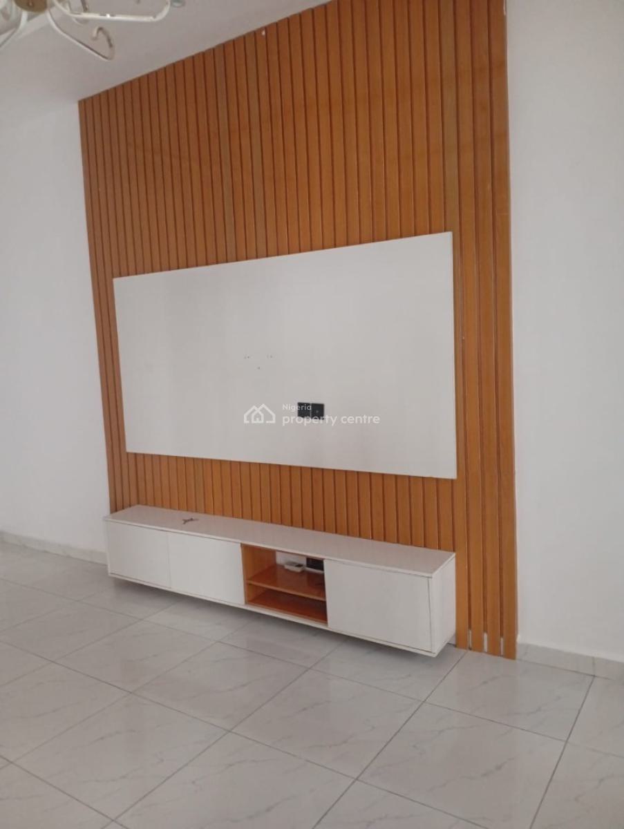Luxury 4bedroom Terrace Duplex Building Available: Distress, De Alexander, Orchid Road, Chevron, Lekki Lagos, Lekki Phase 1, Lekki, Lagos, Terraced Duplex for Sale