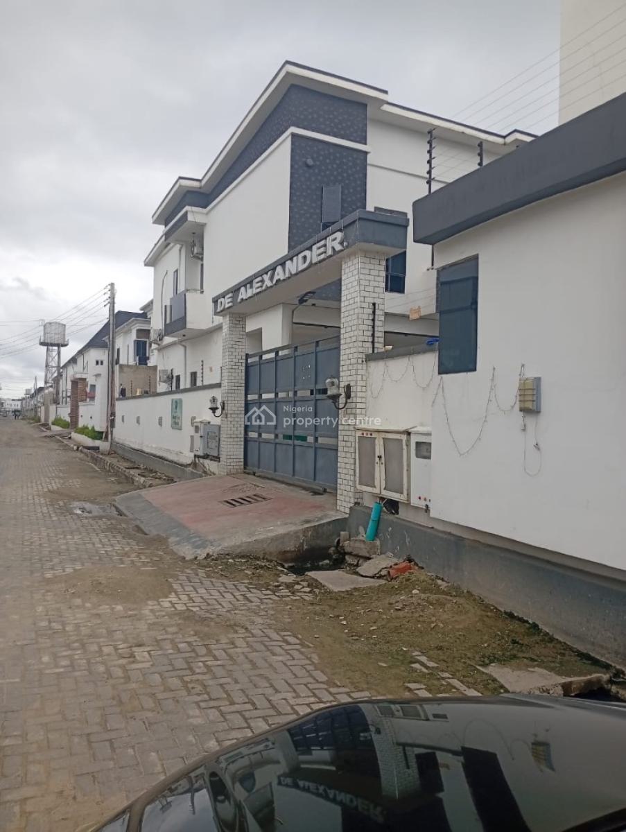 Luxury 4bedroom Terrace Duplex Building Available: Distress, De Alexander, Orchid Road, Chevron, Lekki Lagos, Lekki Phase 1, Lekki, Lagos, Terraced Duplex for Sale