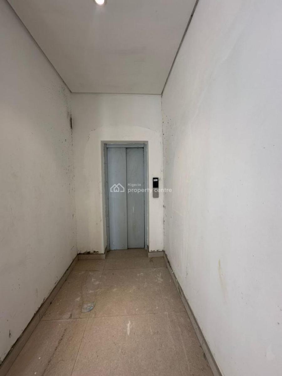 Breath Taking  6 Bedroom Water Front  Duplex, Banana Island, Ikoyi, Lagos, Detached Duplex for Sale