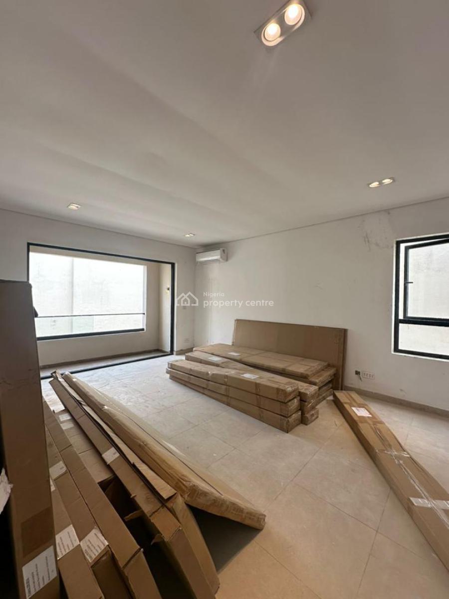 Breath Taking  6 Bedroom Water Front  Duplex, Banana Island, Ikoyi, Lagos, Detached Duplex for Sale