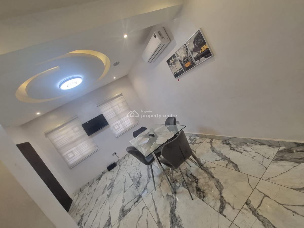 Luxury 3bed Duplex with Excellent Features, Ikeja Gra, Ikeja, Lagos, Flat / Apartment Short Let
