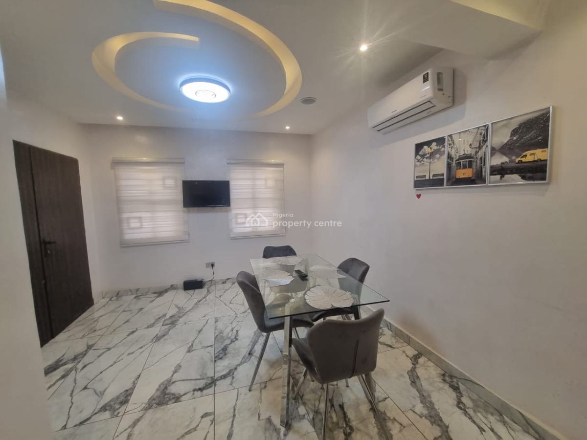 Luxury 3bed Duplex with Excellent Features, Ikeja Gra, Ikeja, Lagos, Flat / Apartment Short Let