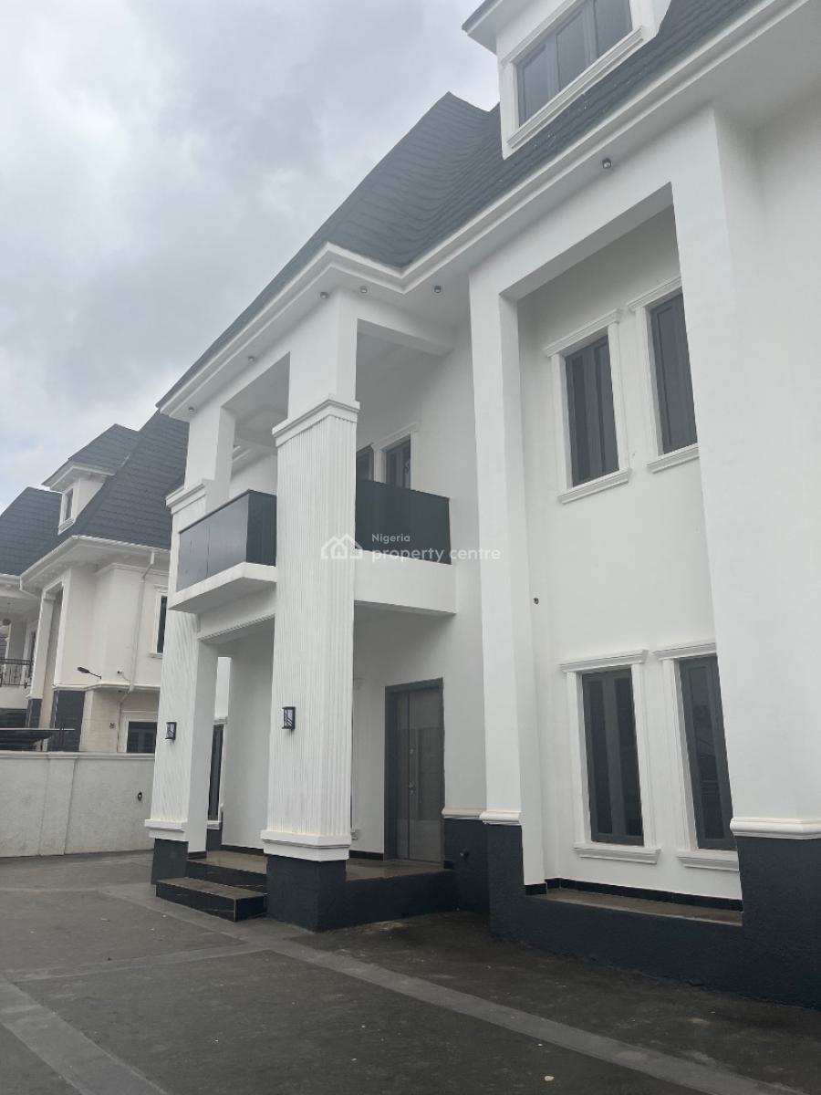 6 Bedroom House, in an Estate, Gwarinpa, Abuja, Detached Duplex for Sale