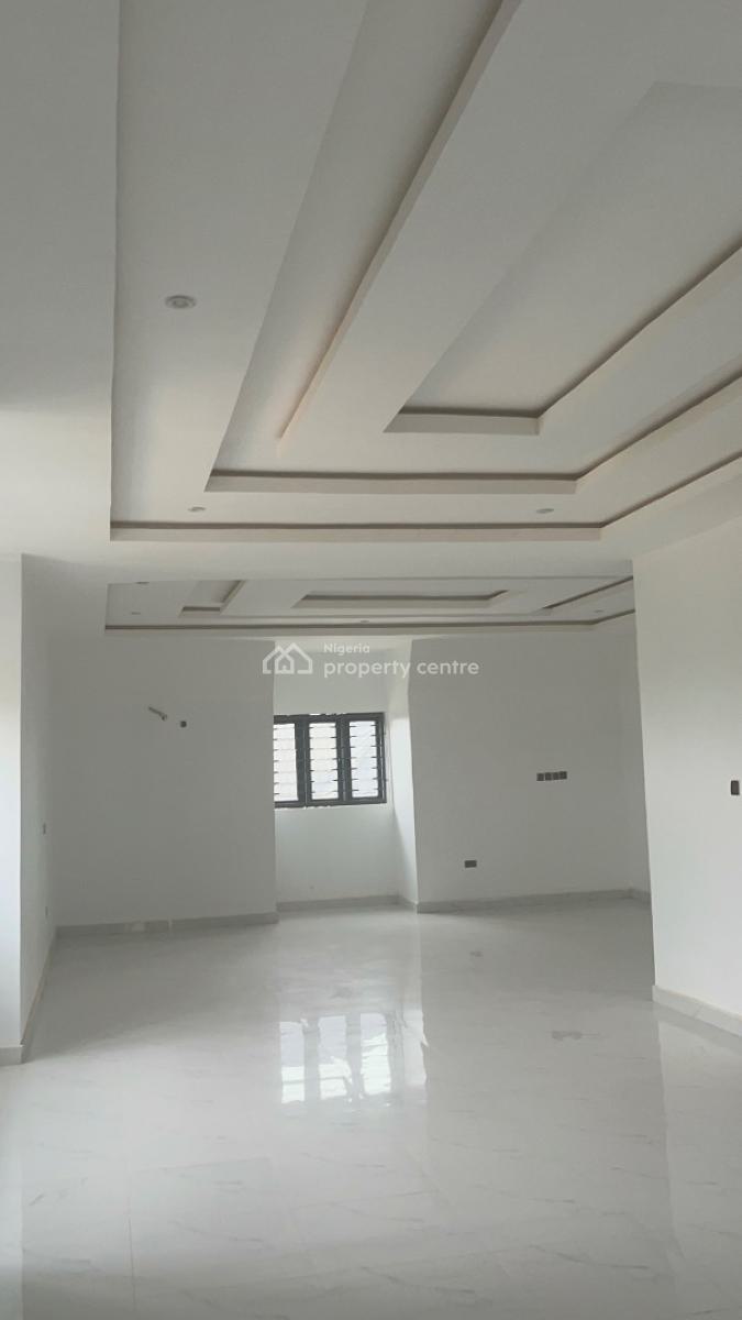6 Bedroom House, in an Estate, Gwarinpa, Abuja, Detached Duplex for Sale