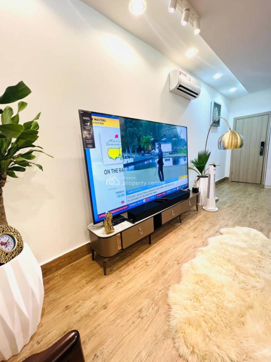 Luxury Studio Apartment with Amazing View and Great Features, Freedom Way, Lekki Phase 1, Lekki, Lagos, Flat / Apartment Short Let