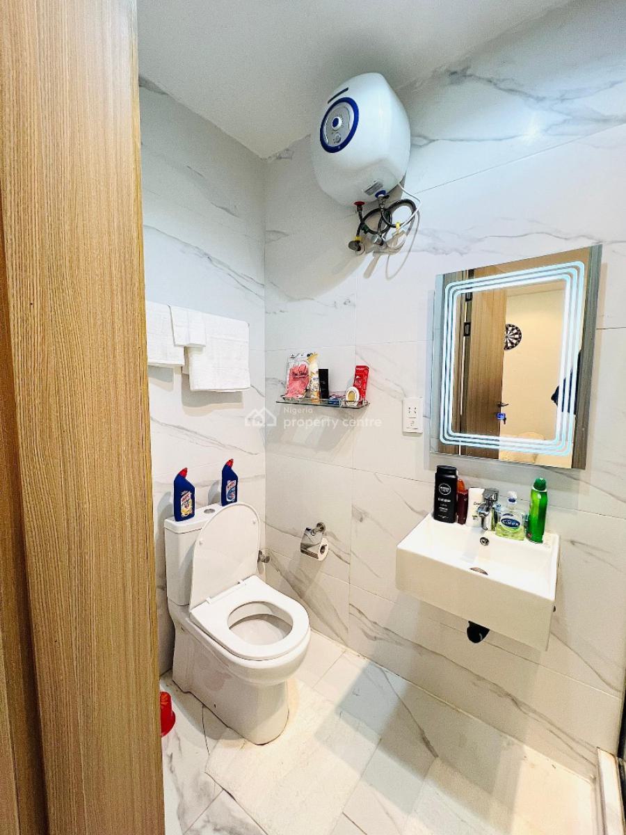 Luxury Studio Apartment with Amazing View and Great Features, Freedom Way, Lekki Phase 1, Lekki, Lagos, Flat / Apartment Short Let