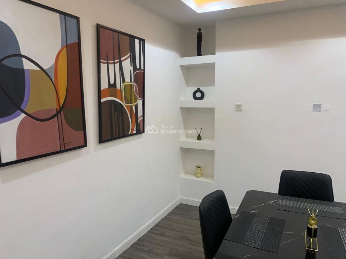 Luxury 3-bedroom Apartment  with Excellent Features, Admiralty Way, Lekki Phase 1, Lekki, Lagos, Flat / Apartment Short Let