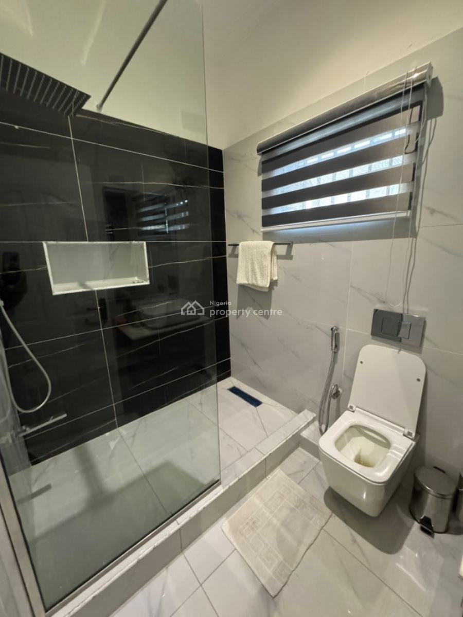 Luxury 3-bedroom Apartment  with Excellent Features, Admiralty Way, Lekki Phase 1, Lekki, Lagos, Flat / Apartment Short Let