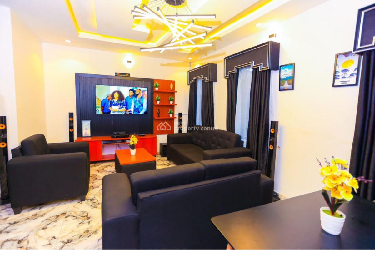 2 Bedrooms Yaba, Yaba, Yaba, Lagos, Flat / Apartment Short Let