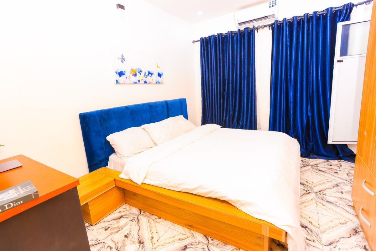 2 Bedrooms Yaba, Yaba, Yaba, Lagos, Flat / Apartment Short Let